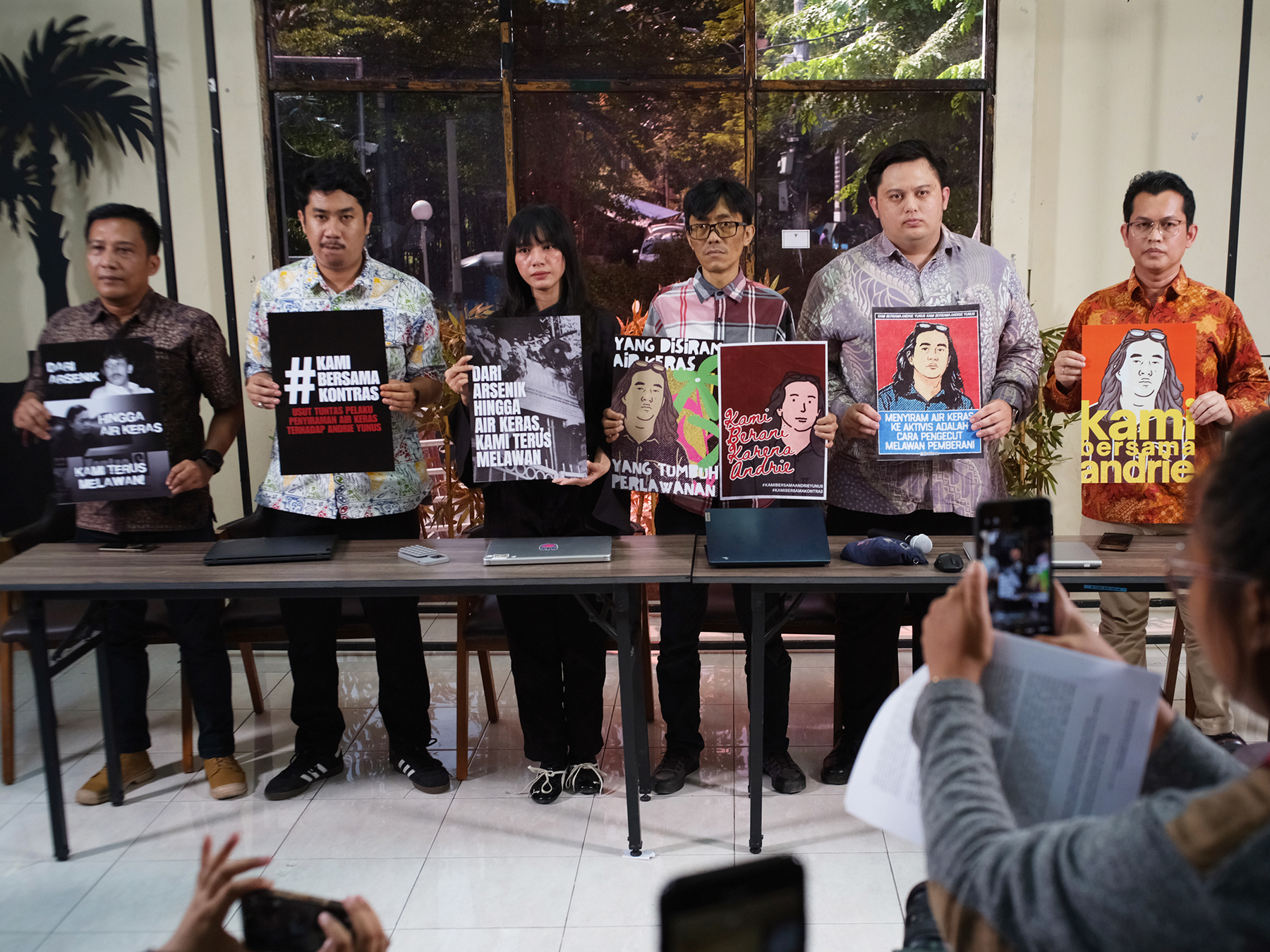 The Advocacy Team for Democracy (TAUD) presents the findings of its investigation into the acid attack on Andrie Yunus in Jakarta on March 16, 2026.